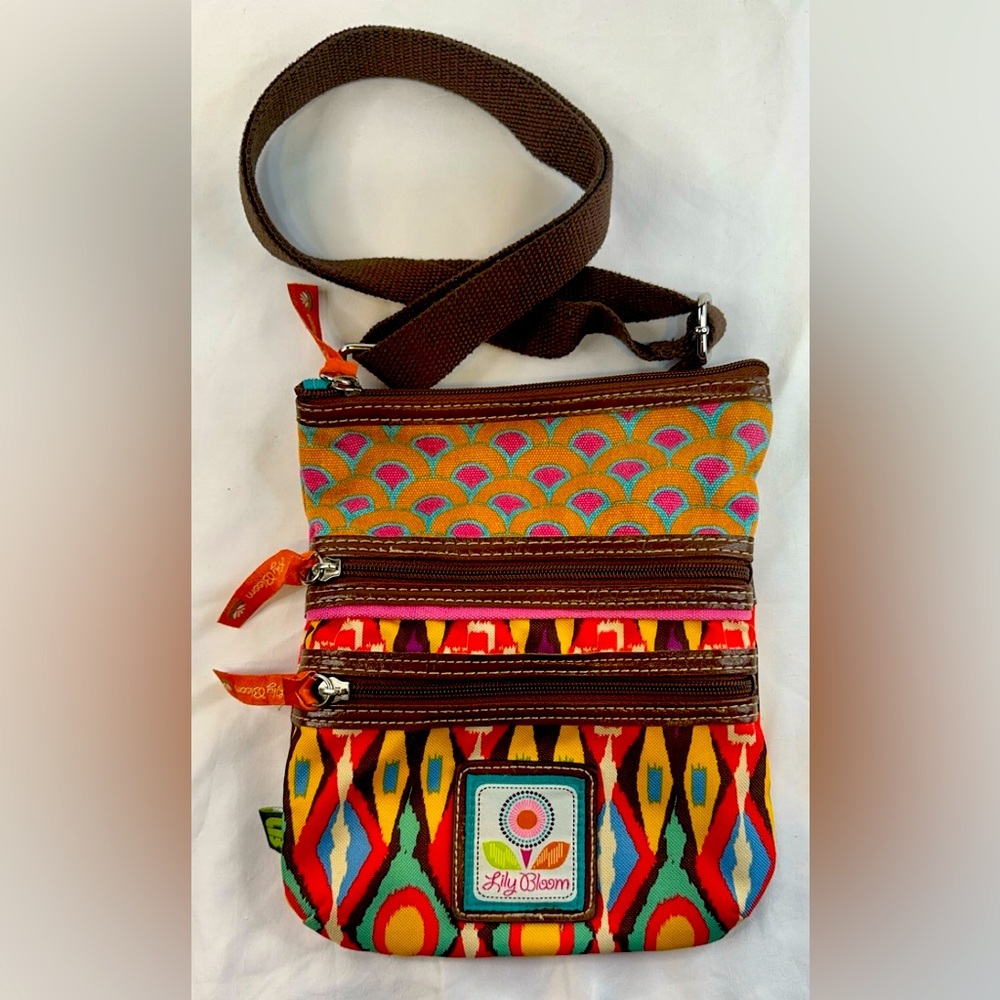 Lily Bloom Print Crossbody Purse Hand Bag